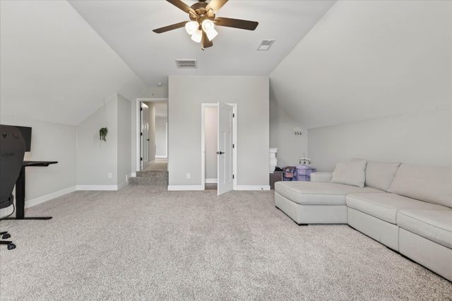 344 Oasis Ln, Clarksville, TN 37043