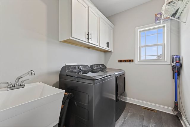 344 Oasis Ln, Clarksville, TN 37043