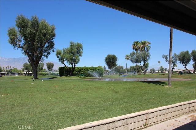 39105 Manzanita Drive, Palm Desert, CA 92260