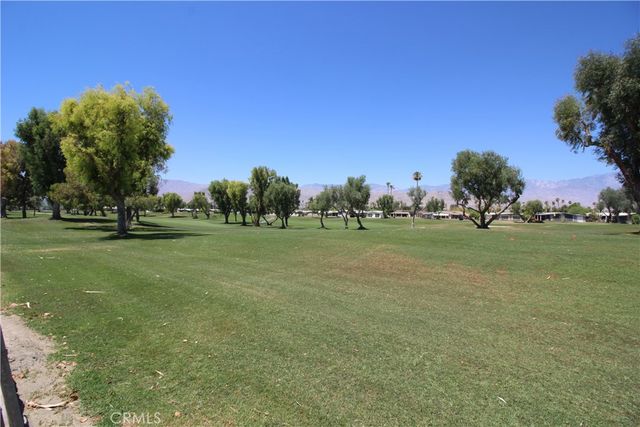 39105 Manzanita Drive, Palm Desert, CA 92260