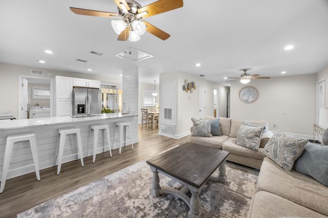 17 Mary Esther Drive, Mary Esther, FL 32569