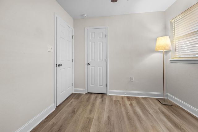 17 Mary Esther Drive, Mary Esther, FL 32569