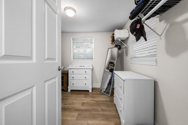 17 Mary Esther Drive, Mary Esther, FL 32569