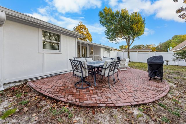 17 Mary Esther Drive, Mary Esther, FL 32569