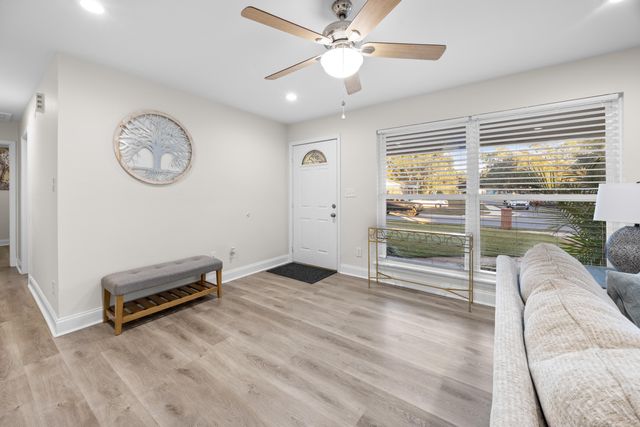 17 Mary Esther Drive, Mary Esther, FL 32569