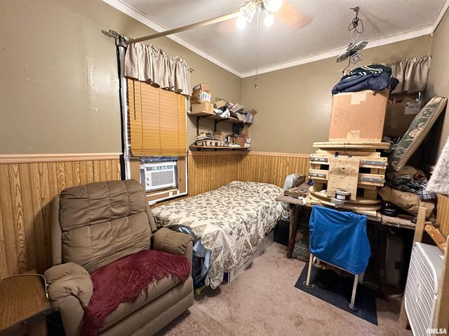 105 S 27TH Street, Herrin, IL 62948