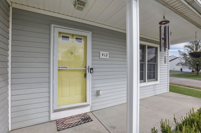 412 Hunters Court, Newark, OH 43055