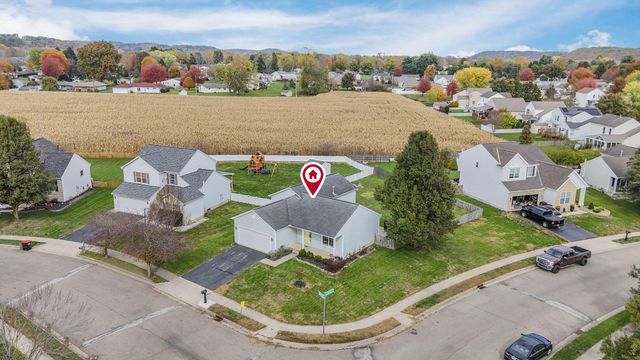 412 Hunters Court, Newark, OH 43055