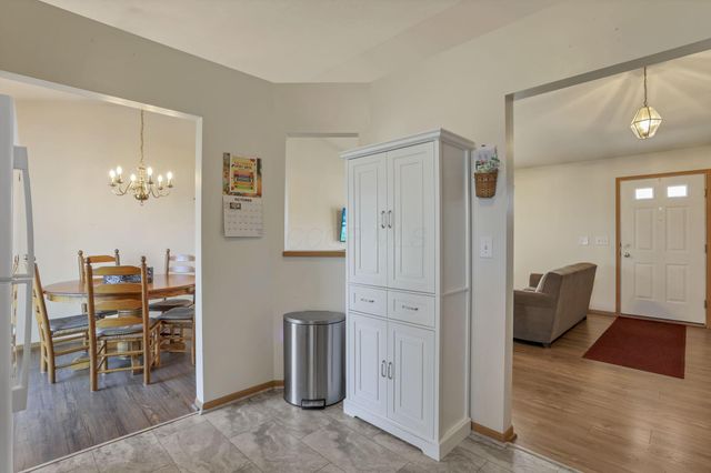 412 Hunters Court, Newark, OH 43055