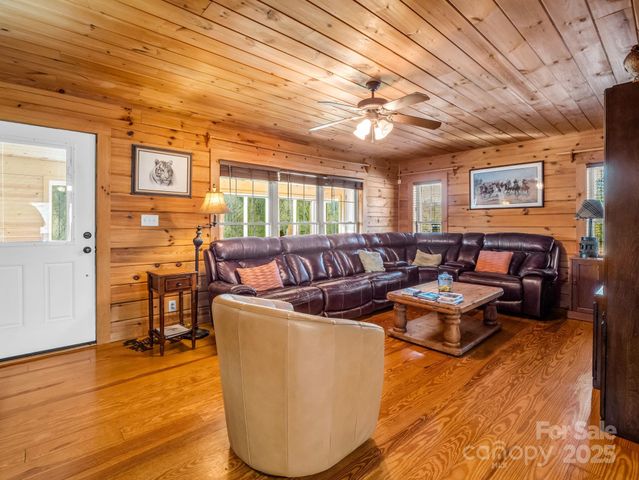 526 River Road, Rutherfordton, NC 28139
