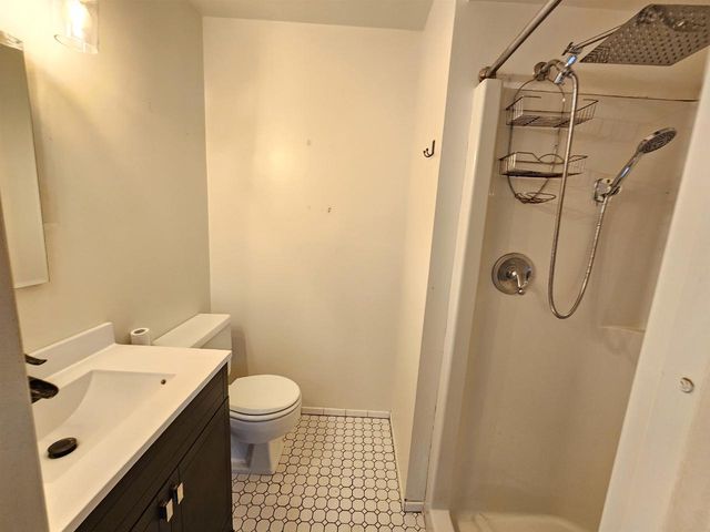 N2071 MARY JANE CIRCLE, Waupaca, WI 54981