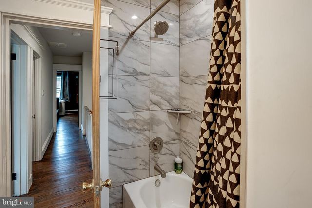 16 W PALMER AVE, Collingswood, NJ 08108