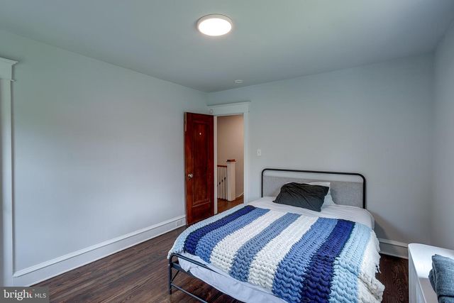 16 W PALMER AVE, Collingswood, NJ 08108