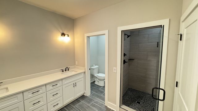 203 Campfire Ct, Winchester, TN 37398