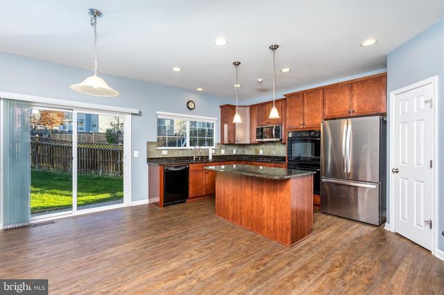 16104 MOUNTAIN EAGLE CT, Woodbridge, VA 22191