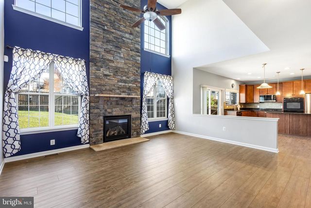 16104 MOUNTAIN EAGLE CT, Woodbridge, VA 22191