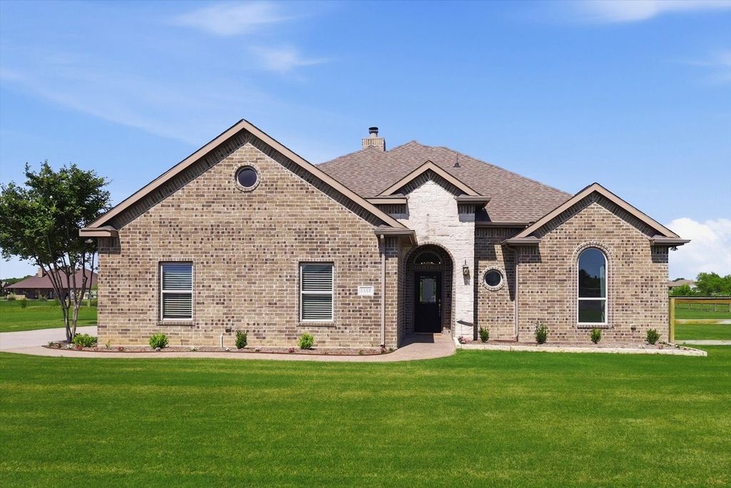 5560 Virginia Drive, Dish, TX 76247
