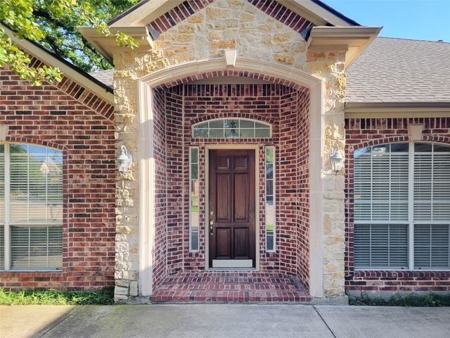 3402 Bentley Court, Highland Village, TX 75077