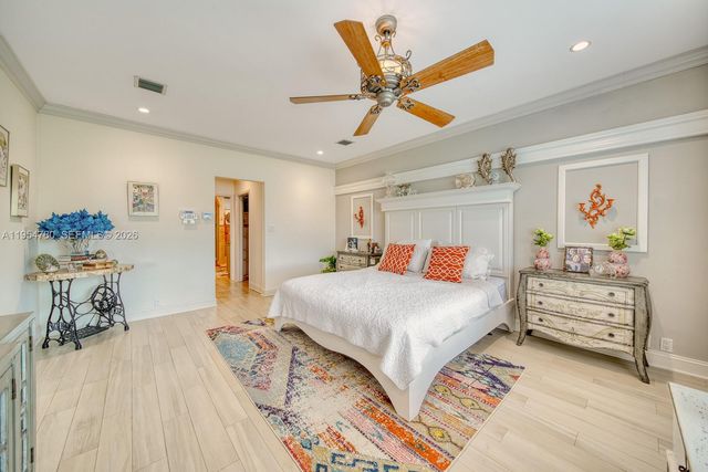 170 S Hibiscus Dr, Miami Beach, FL 33139