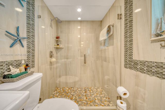 170 S Hibiscus Dr, Miami Beach, FL 33139