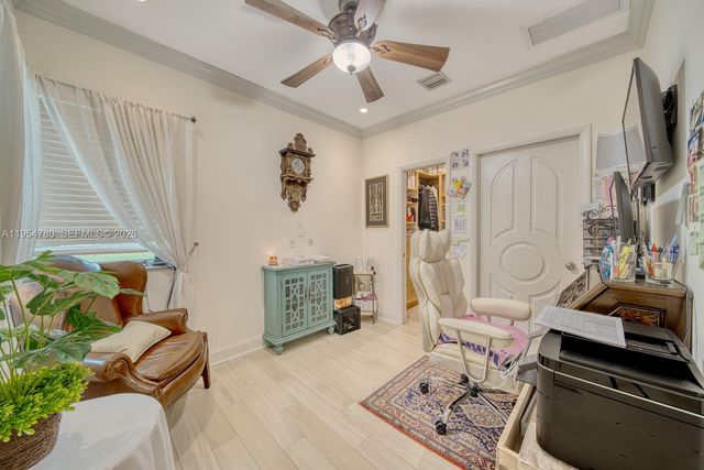 170 S Hibiscus Dr, Miami Beach, FL 33139