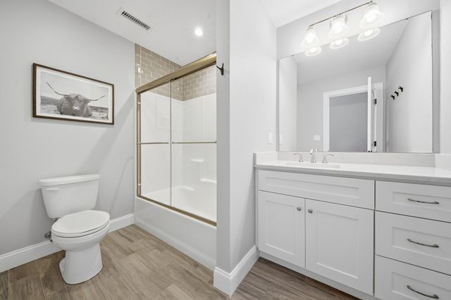 61 Valley St 2, Wakefield, MA 01880