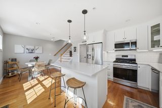 61 Valley St 2, Wakefield, MA 01880