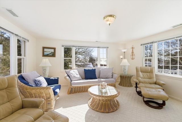 32 Niagara, Yarmouth, MA 02673