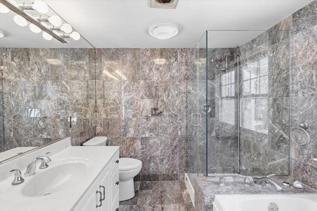 32 Niagara, Yarmouth, MA 02673