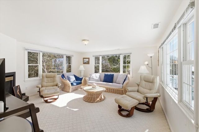 32 Niagara, Yarmouth, MA 02673