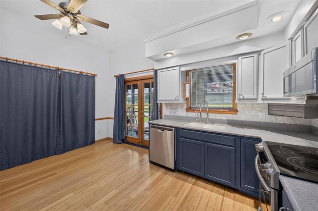 25717 TROON AVENUE, Sorrento, FL 32776