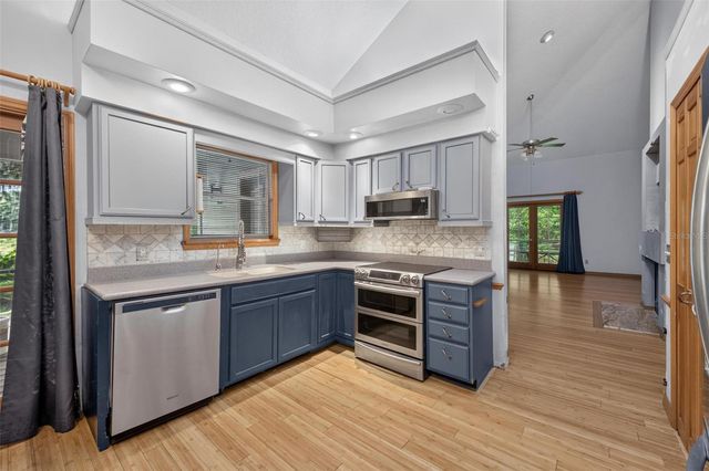25717 TROON AVENUE, Sorrento, FL 32776