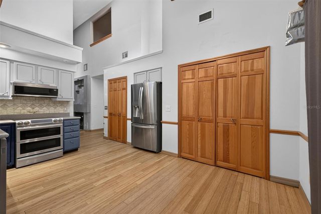 25717 TROON AVENUE, Sorrento, FL 32776