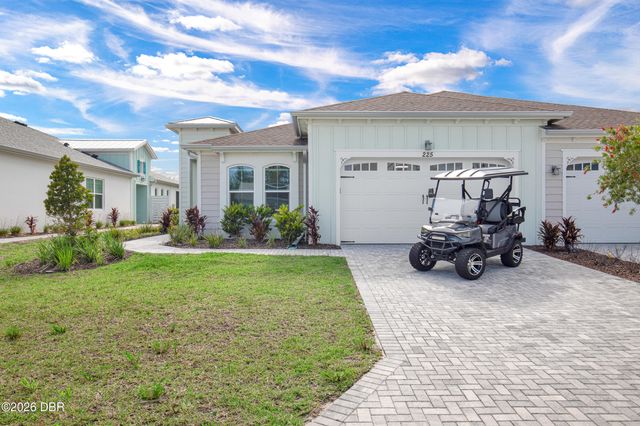 225 Gypsy Palace Lane, Daytona Beach, FL 32124