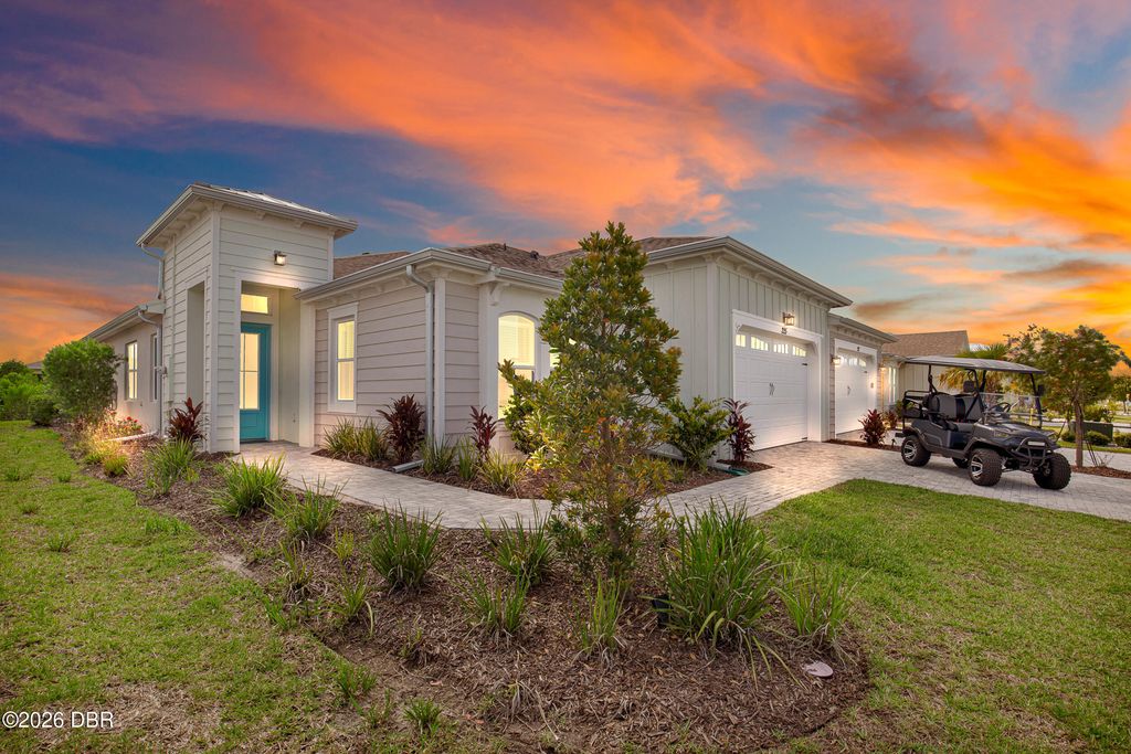 225 Gypsy Palace Lane, Daytona Beach, FL 32124