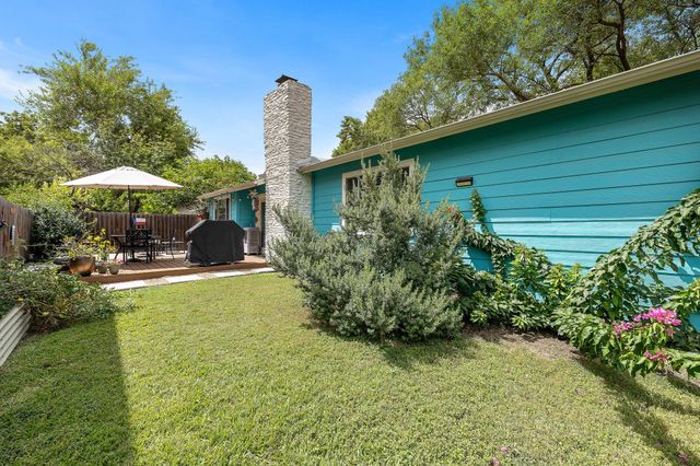 5702 Palo Blanco LN A, Austin, TX 78744