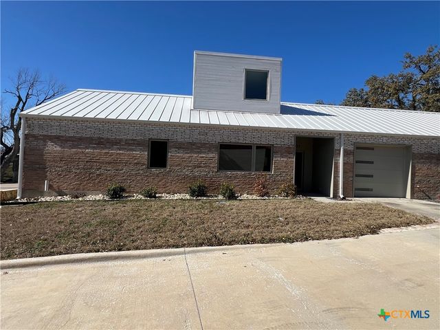 2826 Estate Drive, Belton, TX 76513
