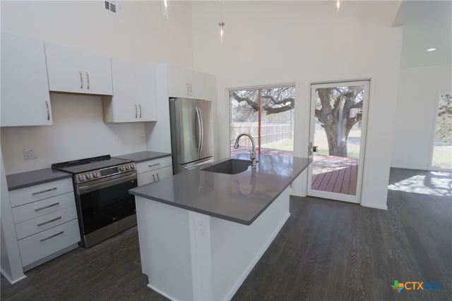 2826 Estate Drive, Belton, TX 76513