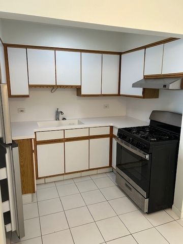 7234 W North Avenue 1113, Elmwood Park, IL 60707