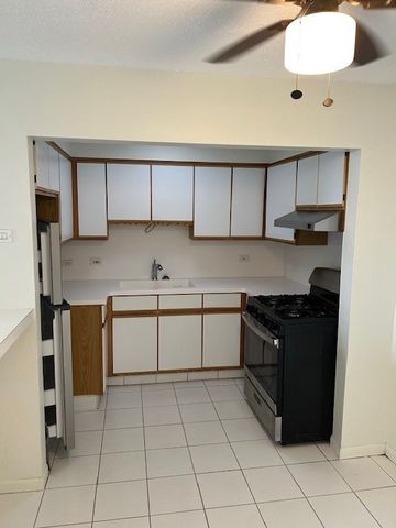 7234 W North Avenue 1113, Elmwood Park, IL 60707