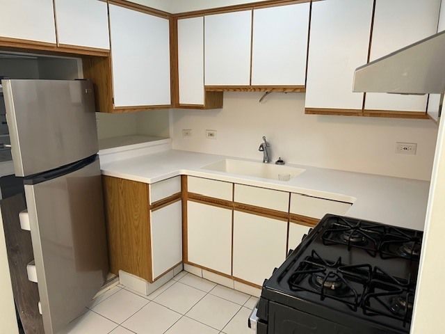 7234 W North Avenue 1113, Elmwood Park, IL 60707