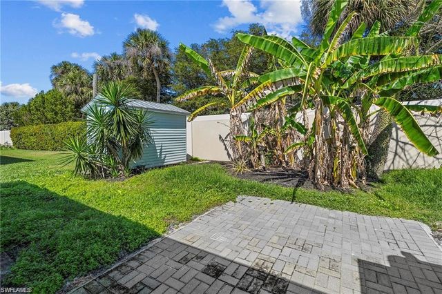 1855 Danford ST A, Naples, FL 34112