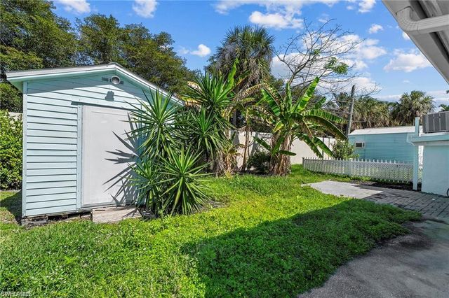 1855 Danford ST A, Naples, FL 34112