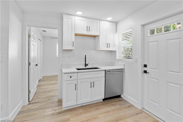 1855 Danford ST A, Naples, FL 34112