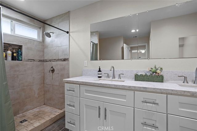 4950 N Treanor Avenue, Covina, CA 91724