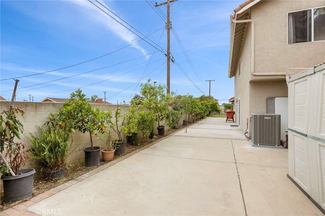 4950 N Treanor Avenue, Covina, CA 91724