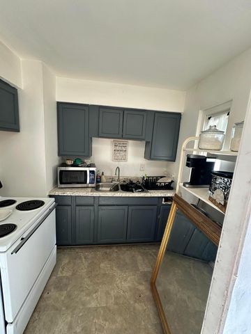 1310 E Hudson Street, Columbus, OH 43211