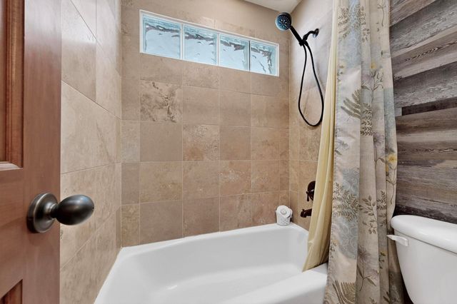 1732 Cliffside Drive NW, Albuquerque, NM 87105