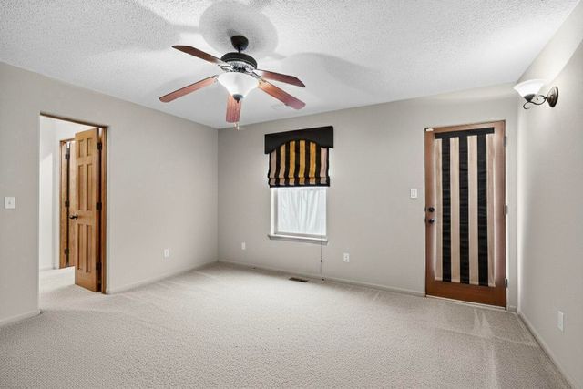 1732 Cliffside Drive NW, Albuquerque, NM 87105