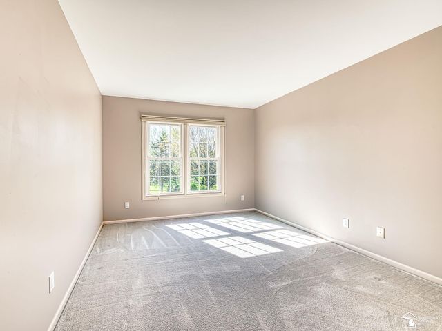839 Kings Park Road, Monroe Twp, MI 48161